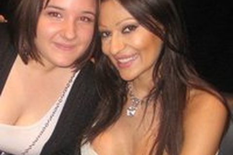 Ceca i njen fan iz Australije (Adelaide, Dec 6, 2010)